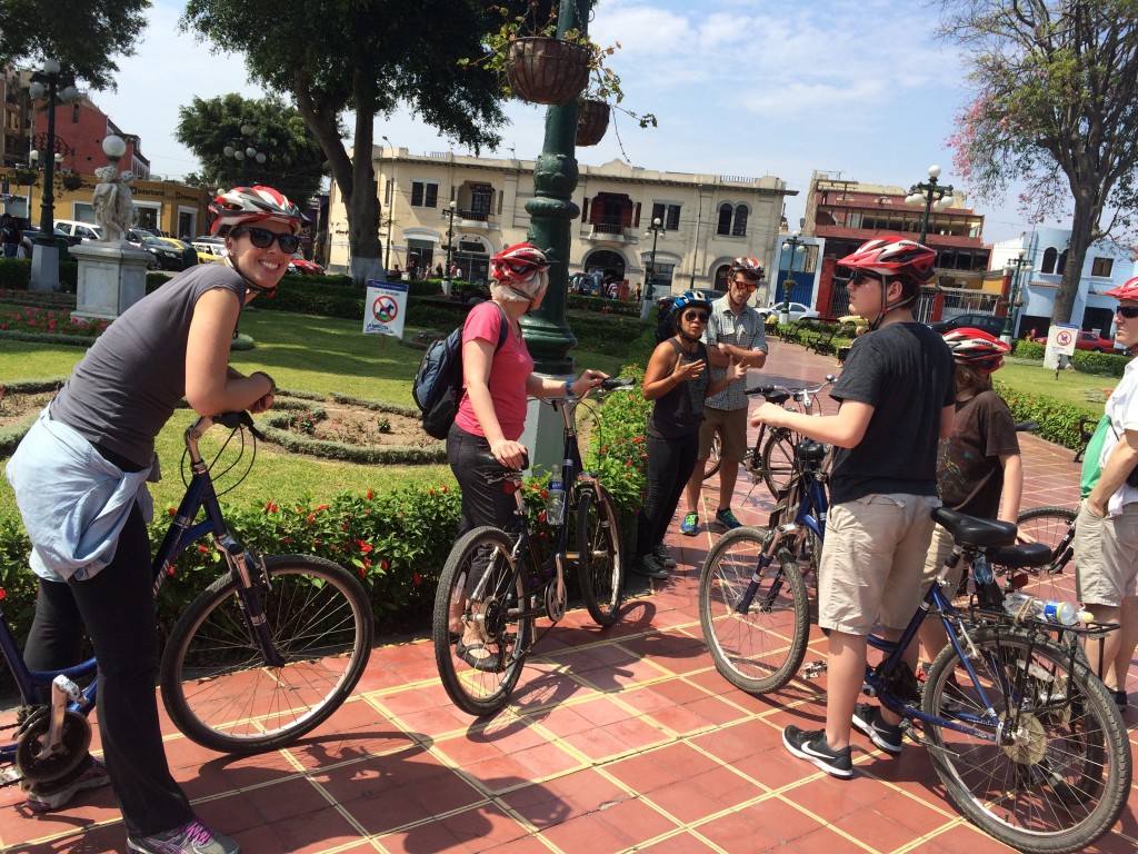 Bike tour around Barranco and Miraflores neighborhoods